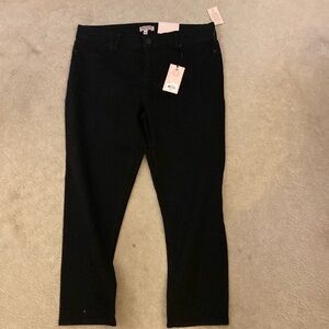 Juicy Couture Women’s Ankle length denim black jeans Size 12 NWT